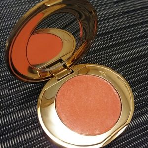 Charlotte Tilbury *Magic Vanish concealer